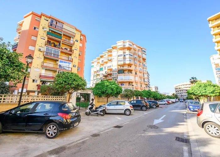 Apartment Burgos 2 Terrace, Pool, Parking By 10tosea *